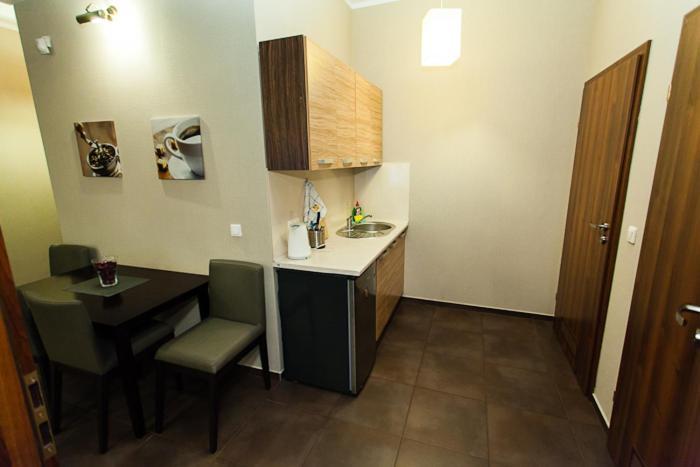 Aparthotel Apart-Lux à Bytom Chambre photo