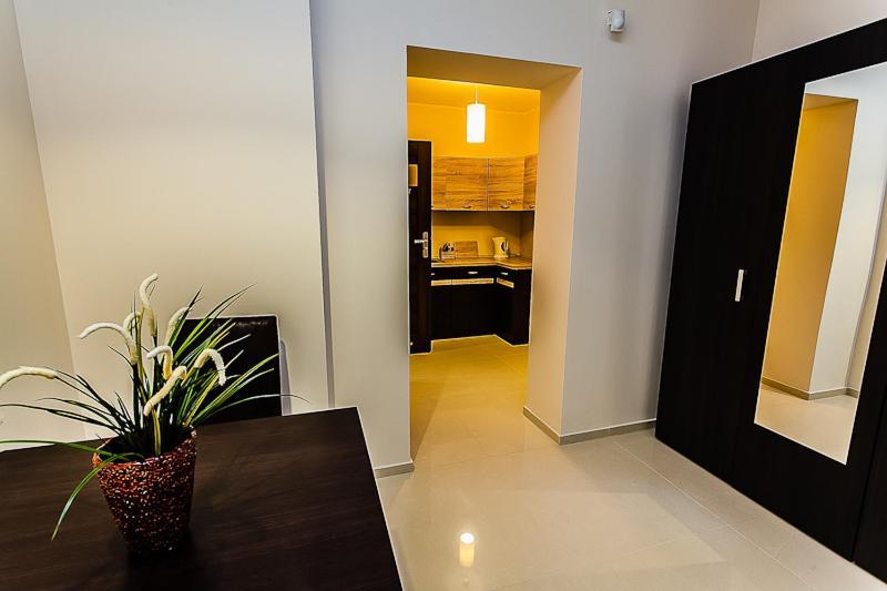 Aparthotel Apart-Lux à Bytom Extérieur photo
