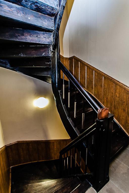 Aparthotel Apart-Lux à Bytom Extérieur photo