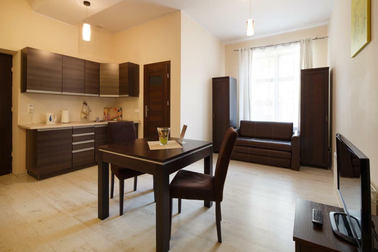 Aparthotel Apart-Lux à Bytom Extérieur photo